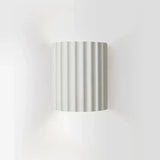 ArtisticWave Modern Resin Wall Lamp - Contemporary Design for Home Decor