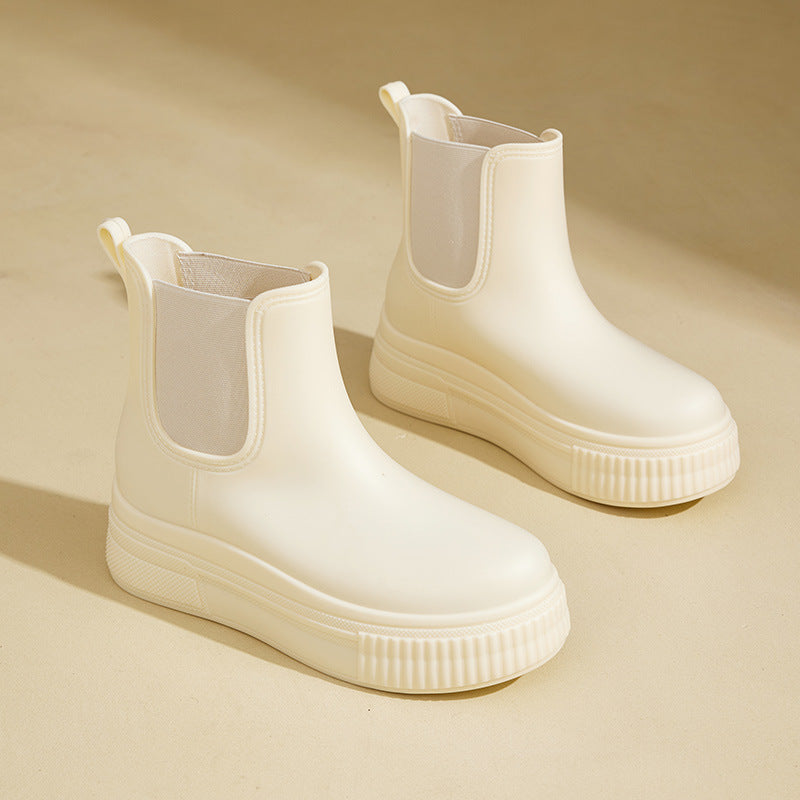 Women's boots, view 2