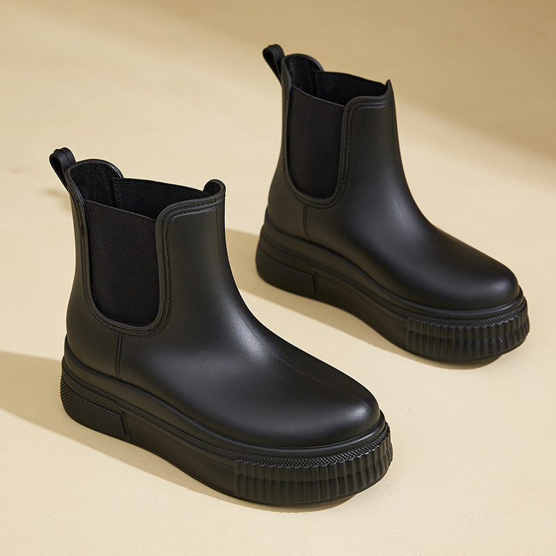 Women's boots, view 3