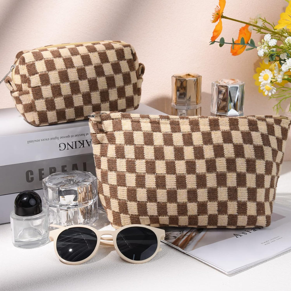 Essential Checked Makeup Bag Set - Stylish & Functional Cosmetic Organizers