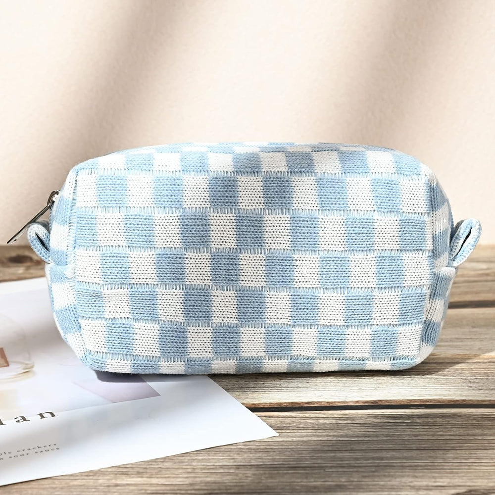 Essential Checked Makeup Bag Set - Stylish & Functional Cosmetic Organizers