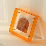 Enhanced Product Title: "Schwebender Acrylrahmen - Moderner, schwebender Bilderrahmen für stilvolle Wanddekoration - Ideal für Fotos und Kunstwerke" 

This title includes relevant keywords while providing a clear description of the product's features and