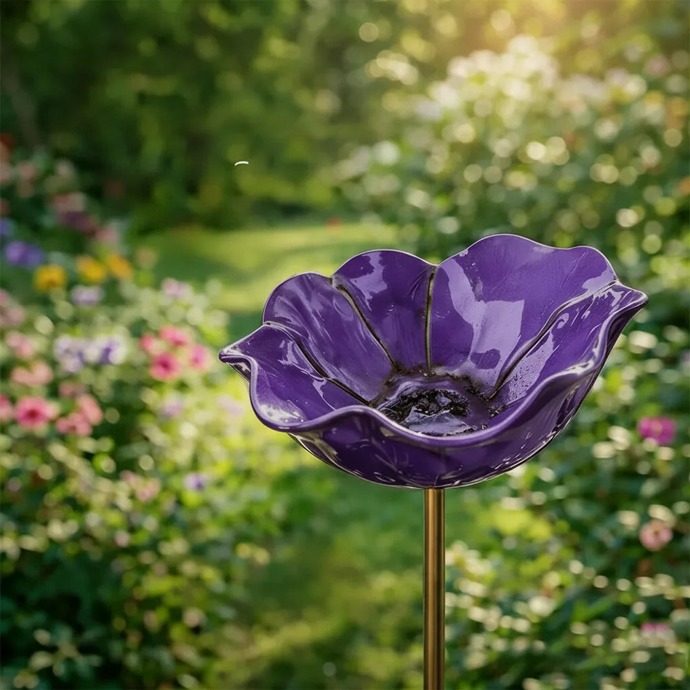 Vogeltränke aus Metall – Mohnblüten-Design für Garten & Balkon