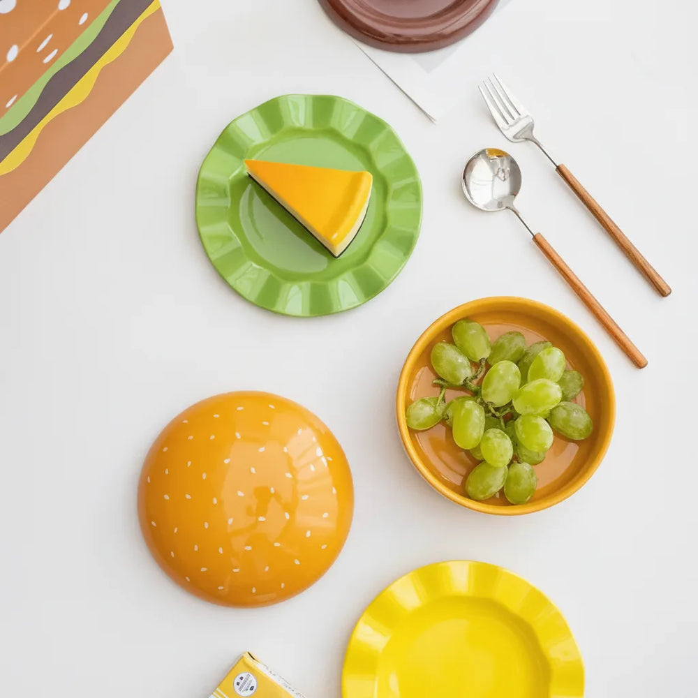 Burger-Shaped Serving Set – Stackable Plastic, 5-Piece & 7-Piece Options