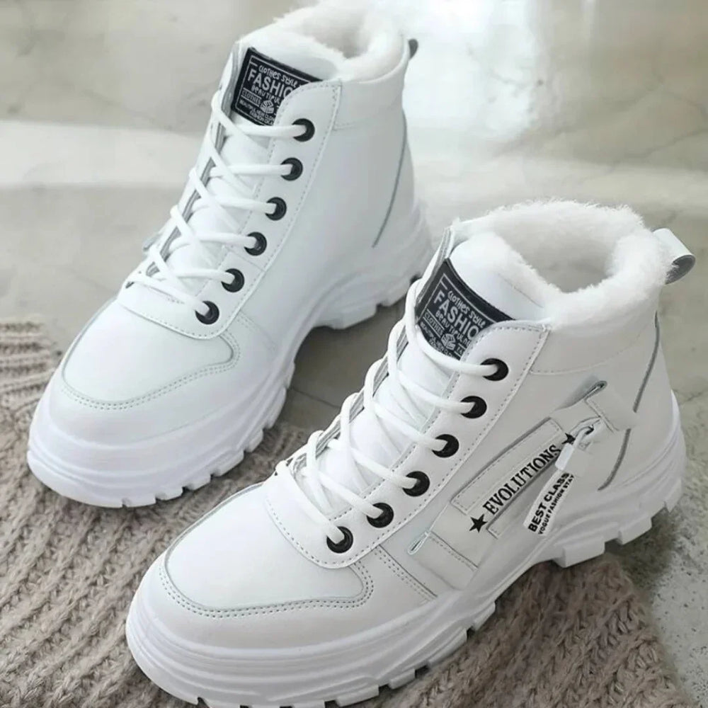 Women's lace-up boots, view 3
