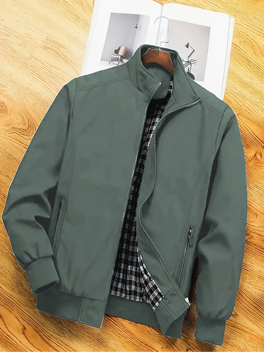 Men's padded coat, view 3