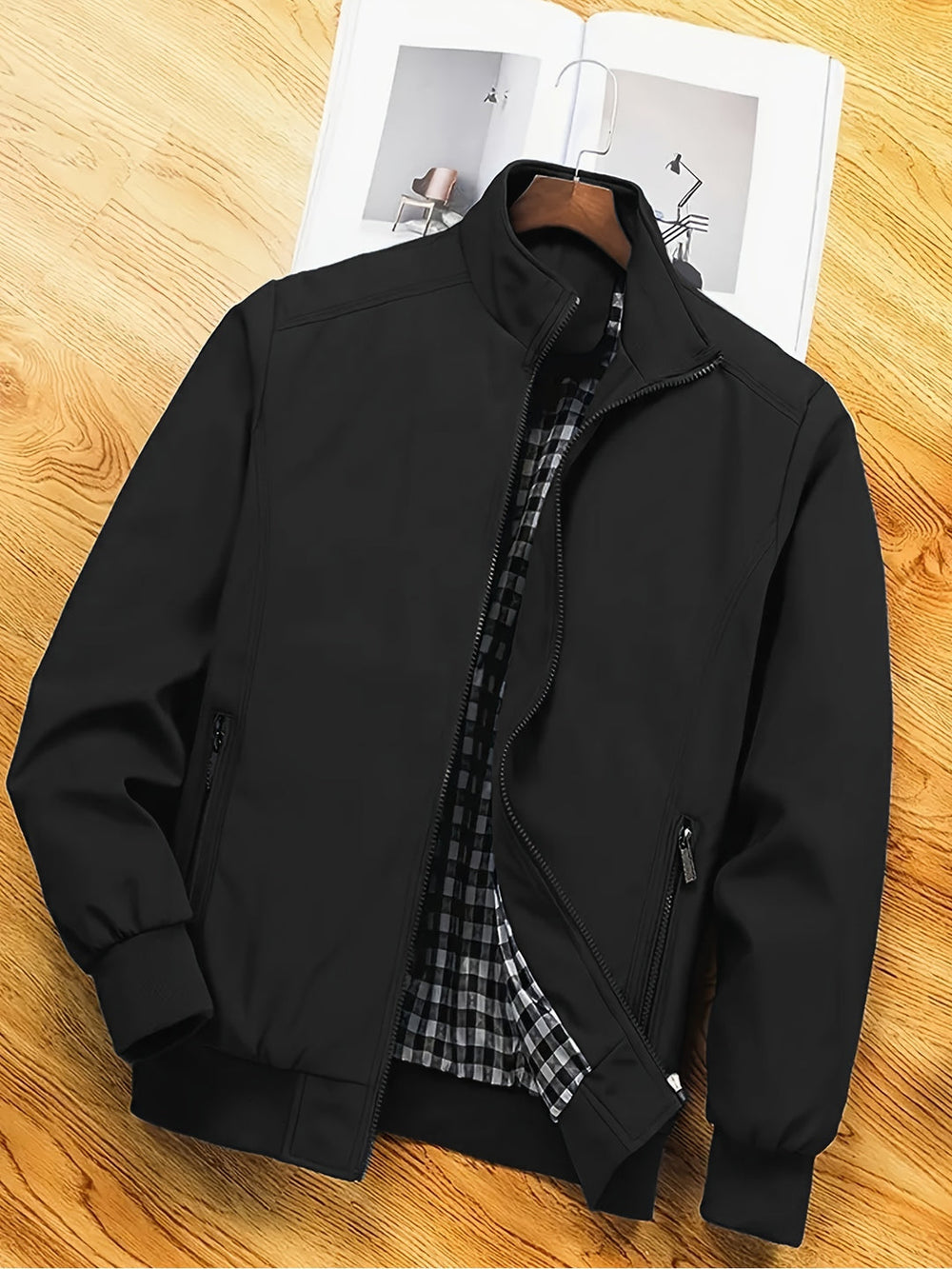 Men's padded coat, view 4