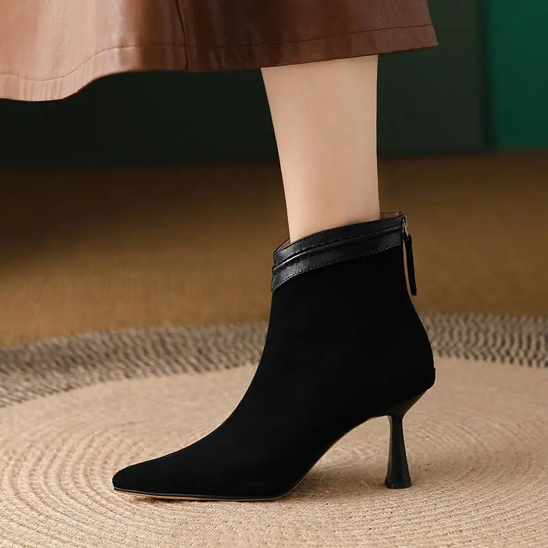 Women's ankle boots, view 3