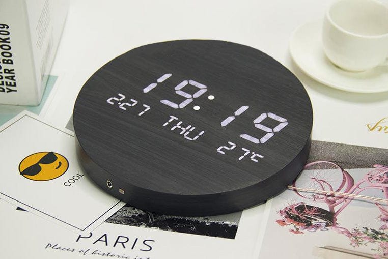 Enhanced Product Title: **Svenna Digital Wall Clock - Modern Design, Easy-to-Read Display, Battery Operated, Perfect for Home or Office Decor**
