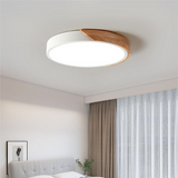Round LED Ceiling Light – Scandinavian, Ø 23–30 cm & Warm White Wood Accent
