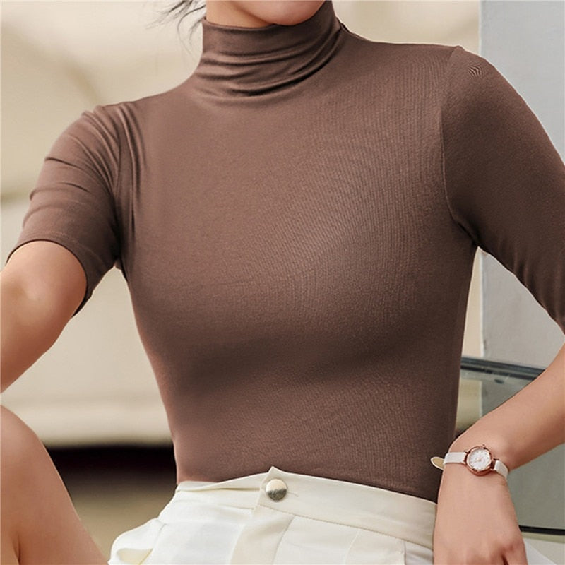Seamless & Soft Women's Turtleneck Top with Form-Fitting Cut - Arina Fall Collection