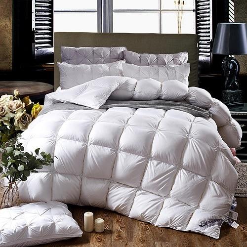 PlumeLux 100% Goose Down Piped Duvet - Luxurious Comfort & Warmth
