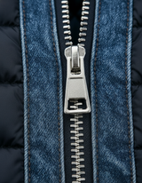 Enhanced Product Title: "Fletcher Gesteppte Hybridjacke für Herren – Leichte, Atmungsaktive Outdoorjacke mit Stil"

This title includes keywords that potential customers might search for, such as "Herren," "leichte," "atmungsaktive," and "Outdoorjacke," w
