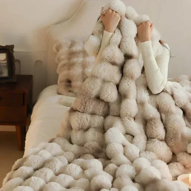 VeluLuxe Portable Faux Fur Fluffy Blanket - Ultra Soft, Cozy, and Lightweight for Travel & Home Use