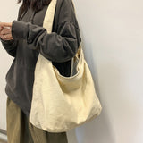 Durable Canvas Noa Bag - Stylish & Practical Tote for Everyday Use