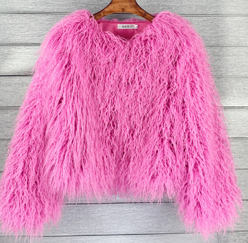 Soraya – Elegant Faux Fur Coat