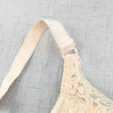 Plus-Size Wire-Free Lace Bra - Comfortable & Stylish Lingerie for Curvy Women