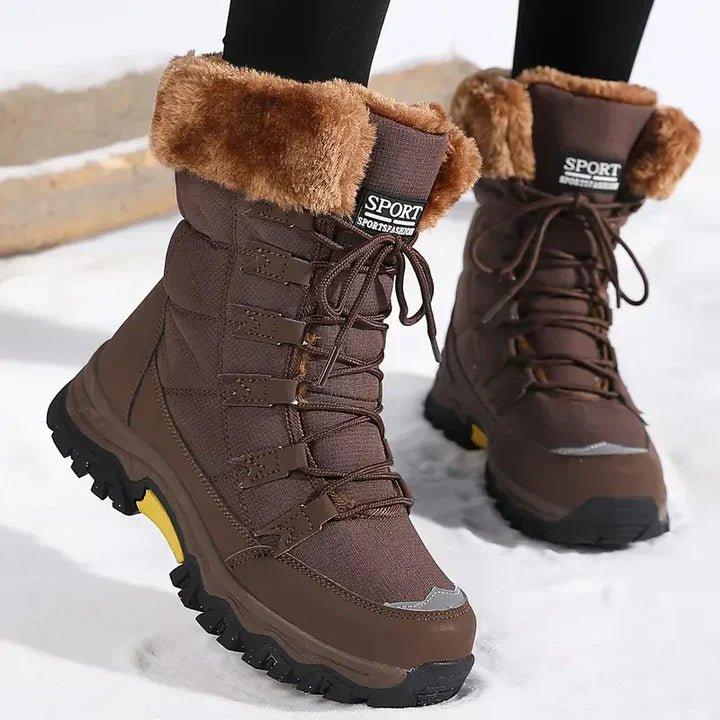 Women's boots, view 3