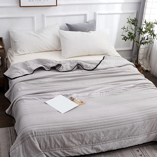 Cooling Blanket – Soft, Gentle-on-Skin & Hot-Sleeper Comfort