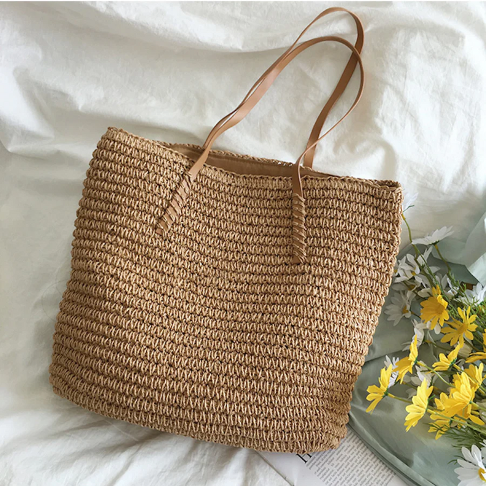 TerraWoven Spacious Handbag with Durable Shoulder Strap - Stylish & Versatile Tote for Everyday Use