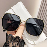 Oversized Polarized Sunglasses – UV Protection, 61mm Lens & Metal Frame