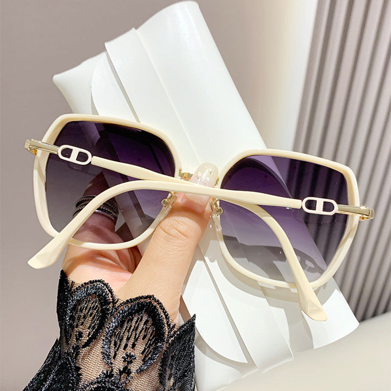 Oversized Polarized Sunglasses – UV Protection, 61mm Lens & Metal Frame