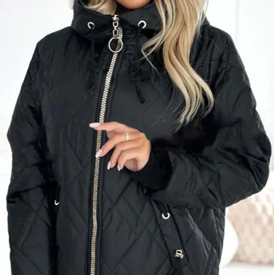 Enhanced Product Title: **Ellen™ Elegante Damenjacke - Stilvolle und Bequeme Übergangsjacke für jeden Anlass** 

This title includes relevant keywords and phrases that can help improve visibility and appeal in Google Shopping searches.
