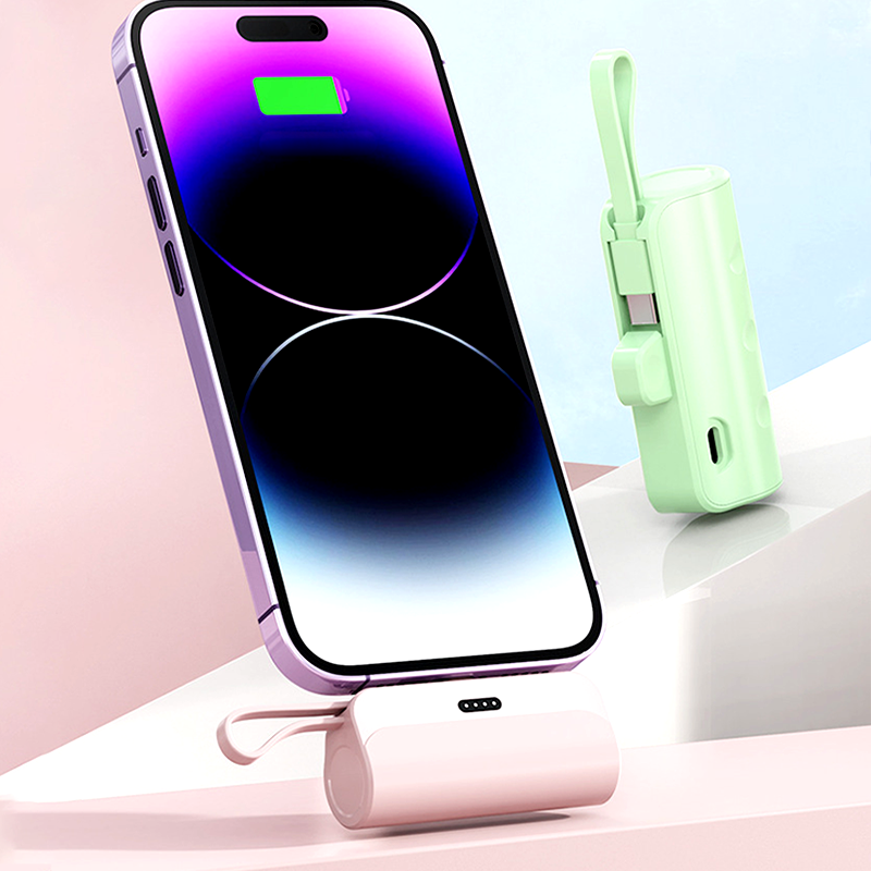 10000mAh Power Bank – Built-In Lightning & USB-C Cables, Compact Portable Charger