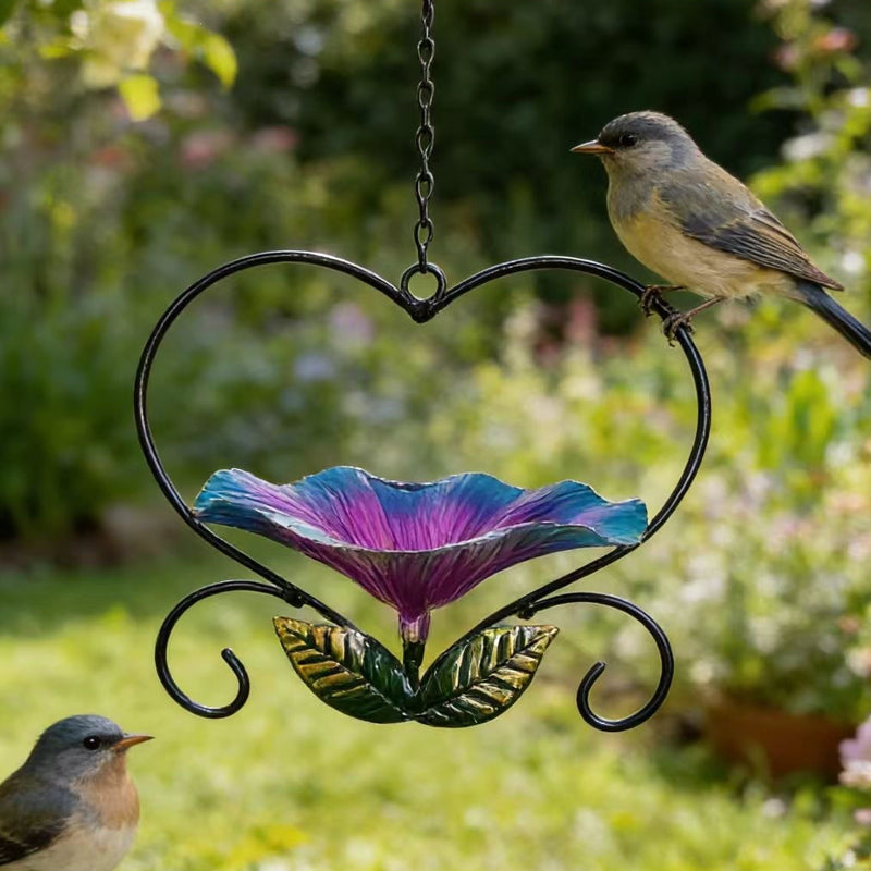 Heart-Shaped Bird Feeder – Iron Flower Bowl, Rust-Resistant & Hanging Chain