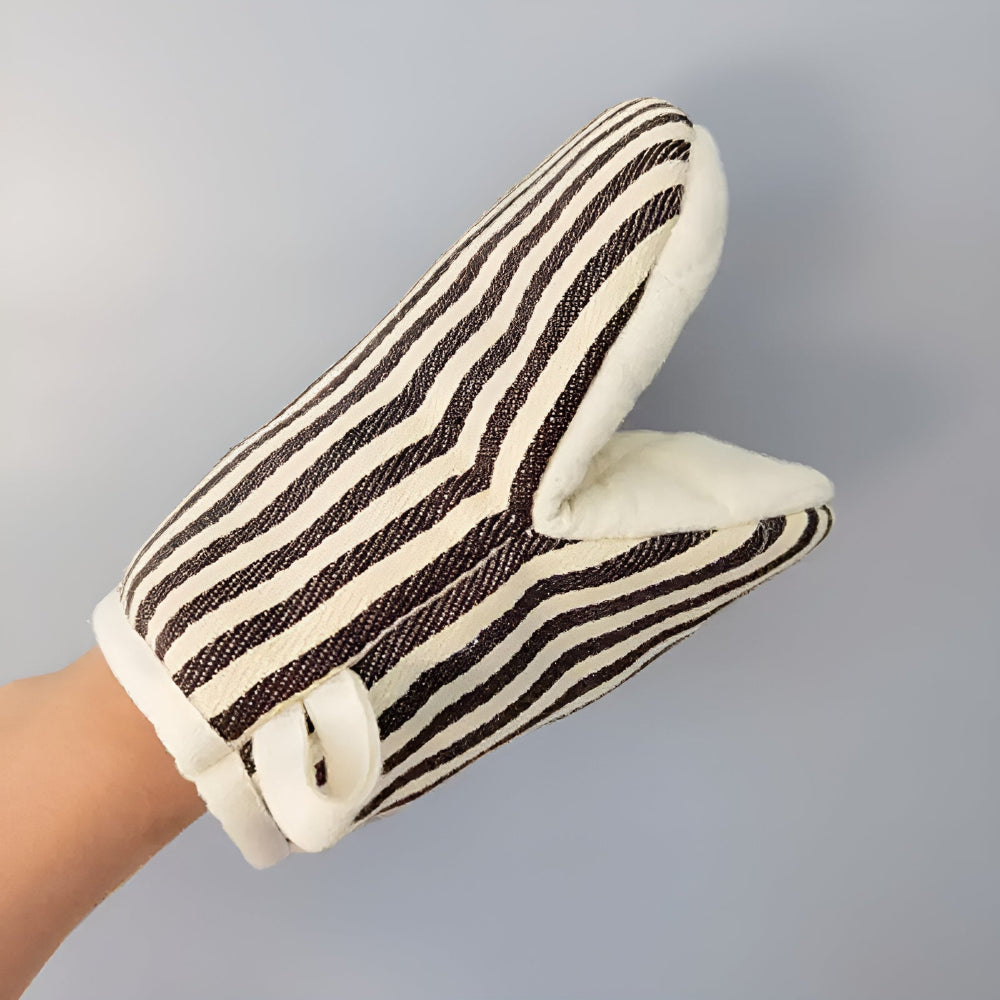 Premium Striped Oven Mitts - Heat-Resistant Kitchen Gloves for Safe Cooking & Baking