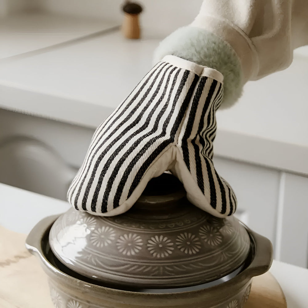 Premium Striped Oven Mitts - Heat-Resistant Kitchen Gloves for Safe Cooking & Baking