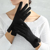 Amelia Women's Stylish Autumn & Winter Gloves - Cozy, Fashionable Handwear for Cold Weather