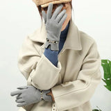 Amelia Women's Stylish Autumn & Winter Gloves - Cozy, Fashionable Handwear for Cold Weather