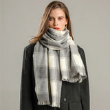 Chic Liora Women's Checked Scarf - Fashionable & Versatile Accessory