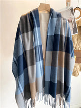 Chic Liora Women's Checked Scarf - Fashionable & Versatile Accessory