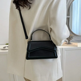Luxurious Leather Shoulder Bags for Women - Stylish & Chic by LuxeClass