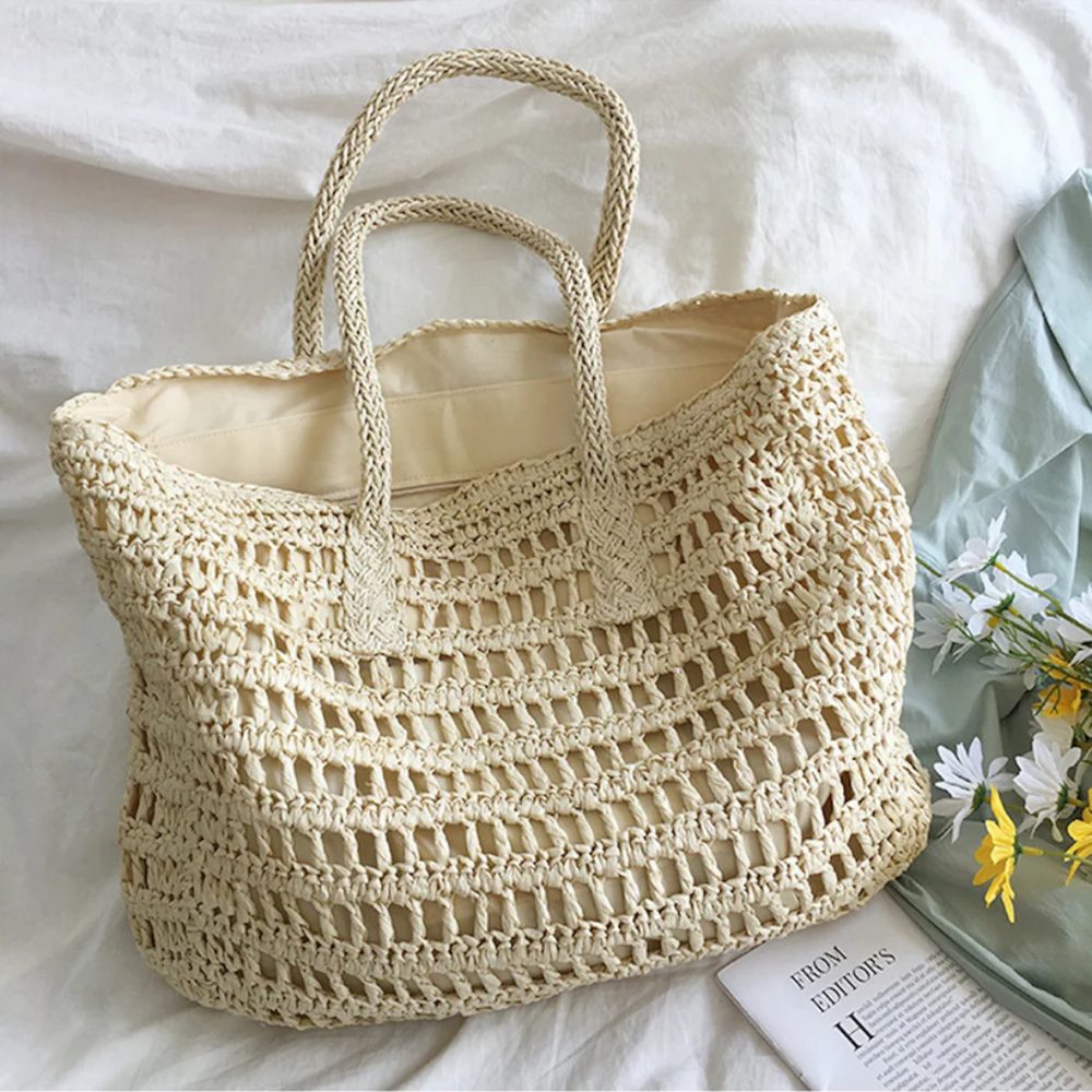 Chic Woven Handbag for Women - BreezeTote | Stylish & Versatile Tote Bag for Everyday Use