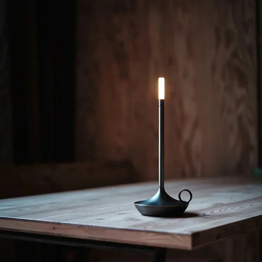 Aurelia Subtle Table Lamp - Elegant Modern Lighting for Home Décor