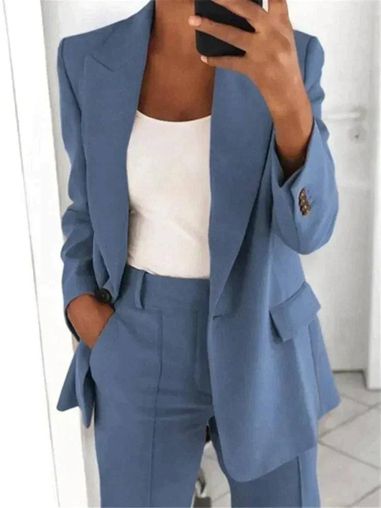 Polished Elegant Women's Two-Piece Suit Set - Stylish Blazer & Tailored Pants for Office & Formal Events