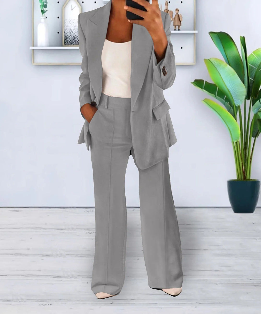 Polished Elegant Women's Two-Piece Suit Set - Stylish Blazer & Tailored Pants for Office & Formal Events