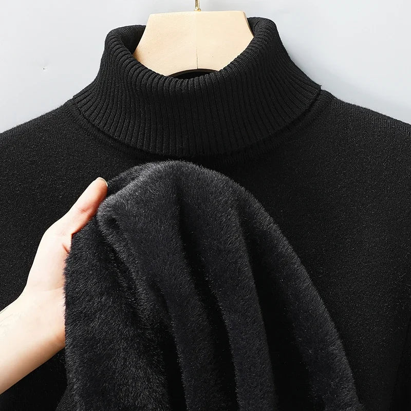 Sweater – Refined Turtleneck Warmth