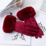 VelvetGlam Sweden Gloves with Luxurious Imitation Fur - Stylish Winter Fashion Accessory