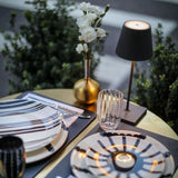 Optimized Product Title: "Kabellose LED-Tischlampe mit Touch-Dimmer – Drahtlose Beleuchtung für eine stilvolle Atmosphäre" 

This title includes relevant keywords while enhancing clarity and appeal for potential customers.