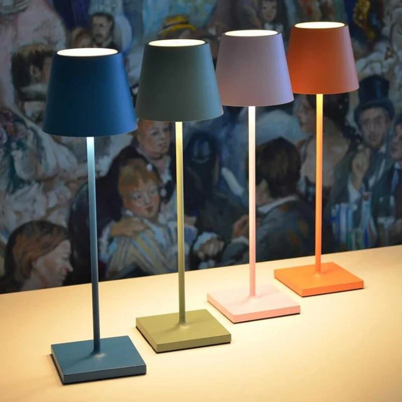 Touch-Sensitive LED Table Lamp - LumiFlex | Dimmable, Modern Design, Energy-Efficient Lighting for Home & Office