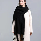 Elira Trendy Checked Women's Scarf - Stylish & Versatile Fashion Accessory