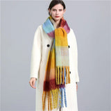 Elira Trendy Checked Women's Scarf - Stylish & Versatile Fashion Accessory