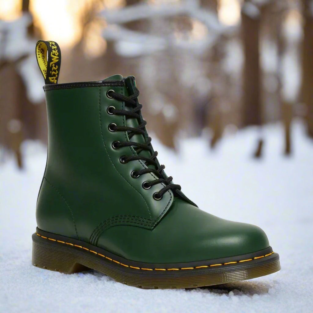 Stylish Classic Combat Boots for Trendy Fashion - Durable & Versatile Footwear