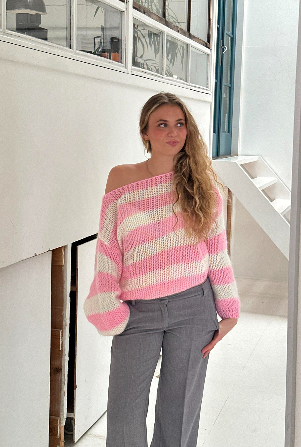 Trendy Knitted Women's Sweater - Aurelia