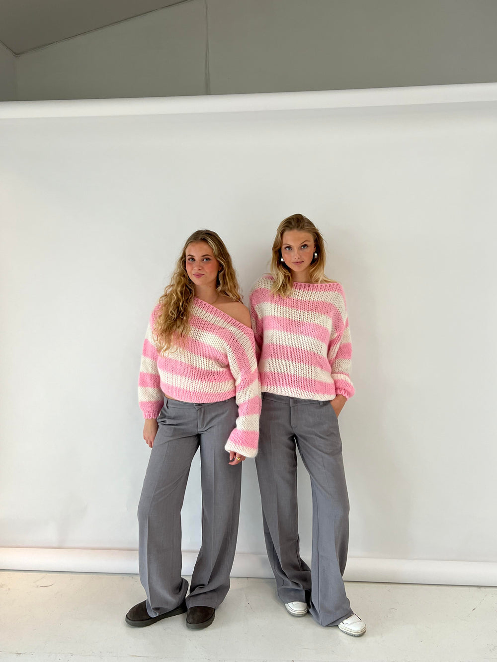 Trendy Knitted Women's Sweater - Aurelia