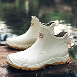 Women's boots, view 2